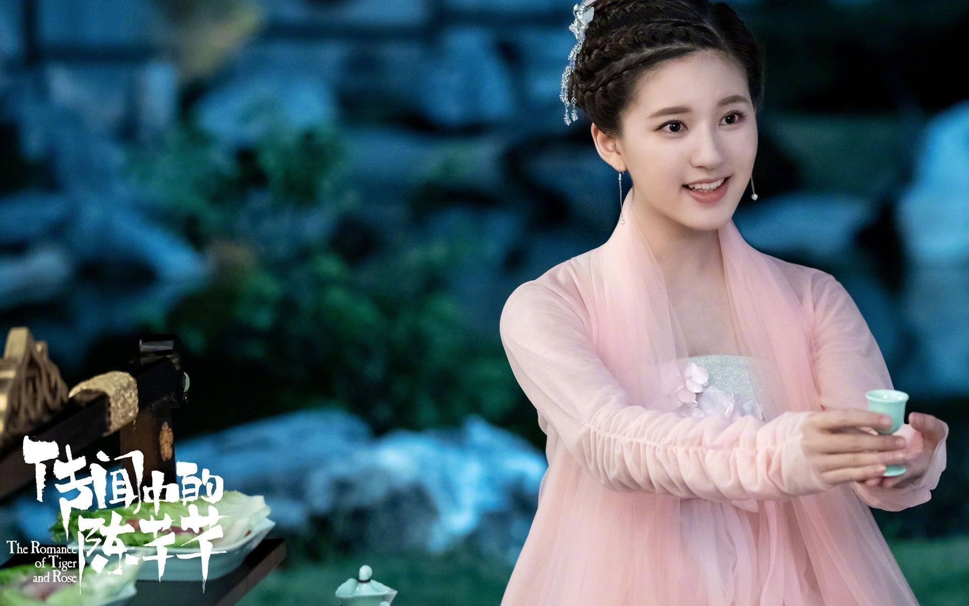 南非春bok队在橄榄球冠军锦标赛中展现霸气防守，南非橄榄球队长